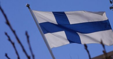 Фінляндія відправила до України обладнання для ремонту електромереж