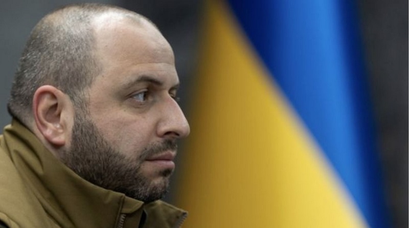 Україна хоче призвати до армії чоловіків, які живуть за кордоном, - Умєров