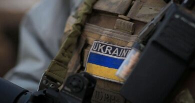 Український боєць один стримав штурм десяти окупантів (відео)